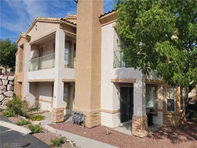 MLS: 2436988 Condo For Sale