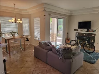 Photo #1: 2436988 Listing 