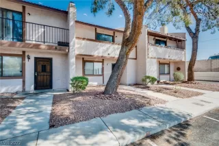 Photo #1: 2437098 Listing