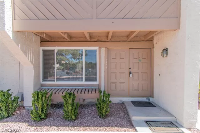 MLS: 2437106 Condo For Sale