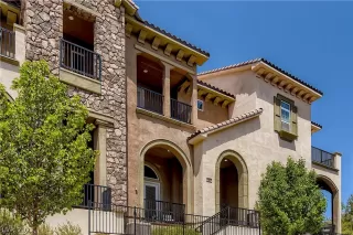 Photo #4: 2437123 Listing 