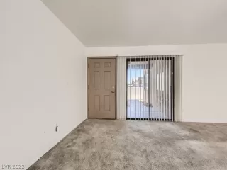 Photo #3: 2437130 Listing 