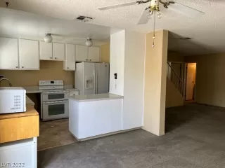 Photo #6: 2437206 Listing 