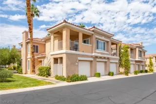 Photo #1: 2437219 Listing