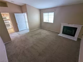 Photo #4: 2437225 Listing 