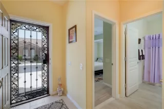 Photo #3: 2437300 Listing