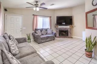 Photo #3: 2437324 Listing 