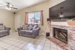 Photo #4: 2437324 Listing 