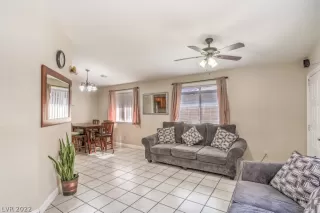 Photo #6: 2437324 Listing 