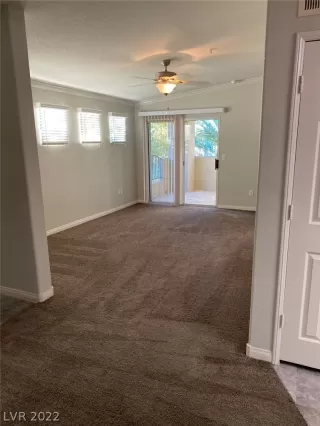 Photo #4: 2437409 Listing 