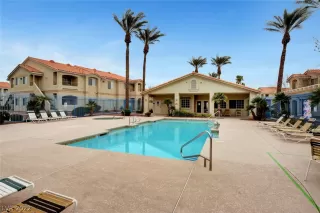 Photo #1: 2437436 Listing