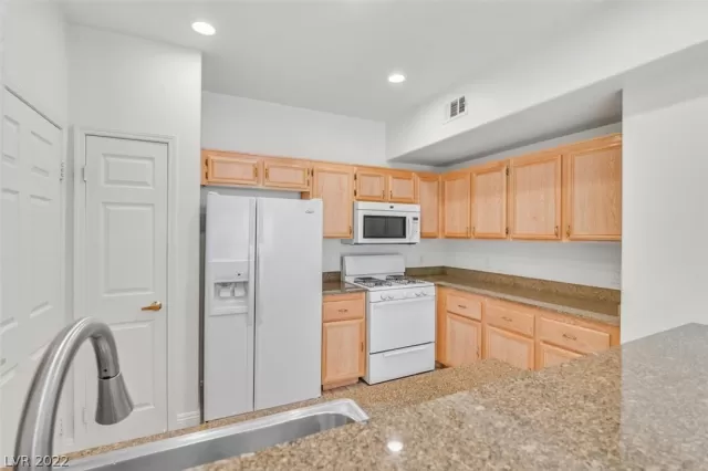 MLS: 2437723 Condo For Sale