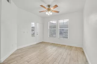 Photo #1: 2437723 Listing 