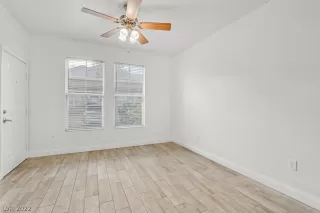 Photo #2: 2437723 Listing 