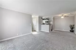 Photo #2: 2437724 Listing 