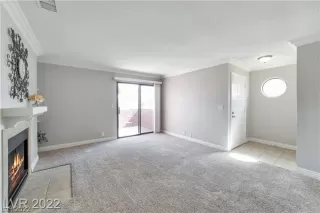 Photo #3: 2437724 Listing 