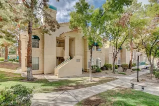 Photo #1: 2437798 Listing 