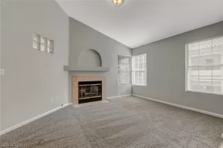 Photo #3: 2437798 Listing 