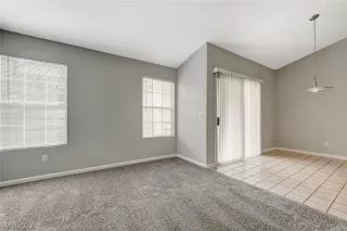 Photo #5: 2437798 Listing 