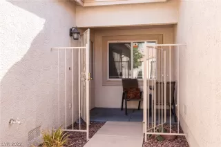Photo #1: 2437799 Listing