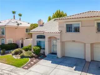 Photo #2: 2437815 Listing 