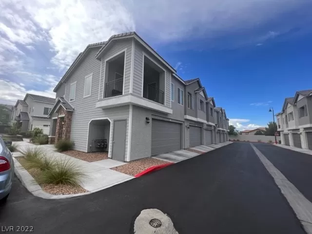 MLS: 2437854 Condo For Sale