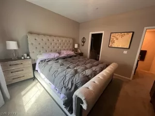 Photo #2: 2437854 Listing