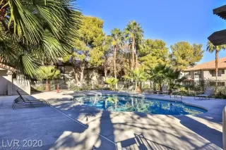 Photo #2: 2437876 Listing 