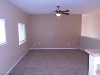 Photo #4: 2437896 Listing 