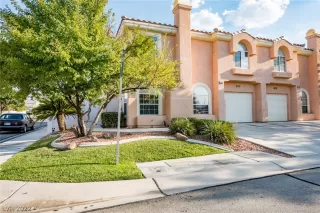 Photo #1: 2437948 Listing 