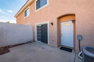 Photo #2: 2437948 Listing 