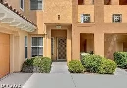 Photo #3: 2437949 Listing 