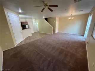 Photo #3: 2438130 Listing 