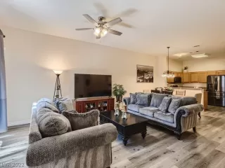 Photo #1: 2438214 Listing