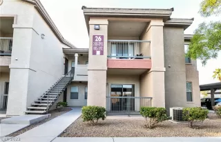 Photo #1: 2438328 Listing