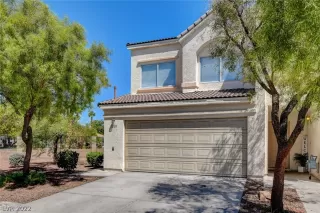 Photo #1: 2438410 Listing
