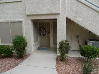 Photo #1: 2438418 Listing 