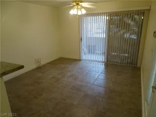 Photo #2: 2438418 Listing 