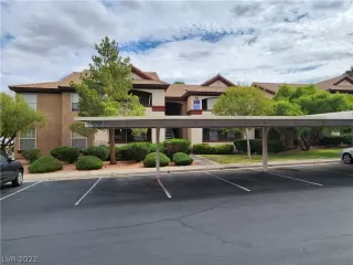 Photo #1: 2438520 Listing 