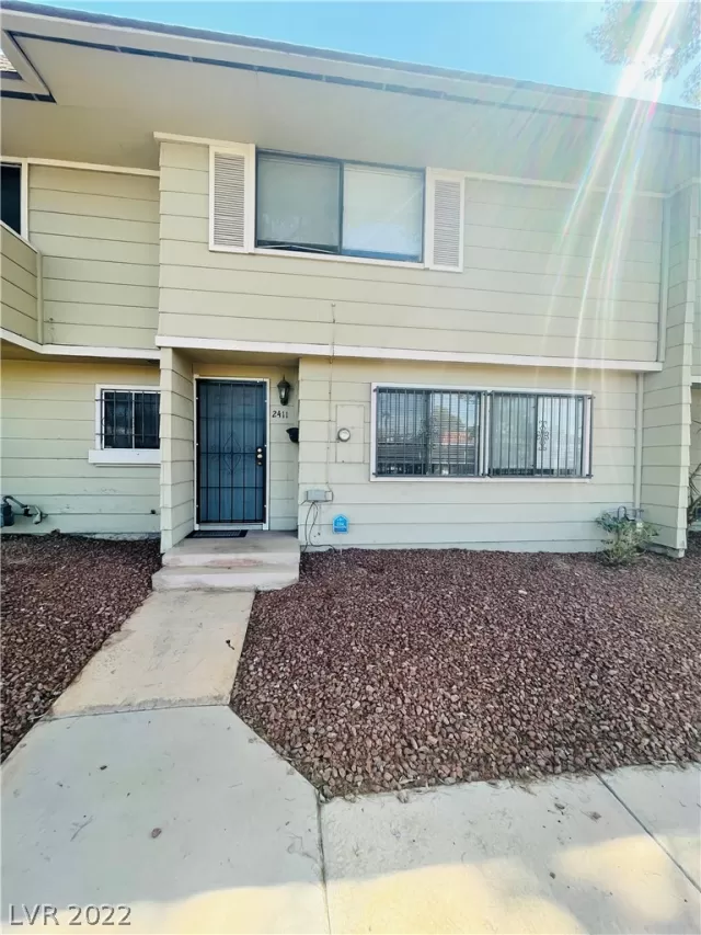 MLS: 2438763 Condo For Sale