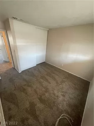 Photo #6: 2438763 Listing 