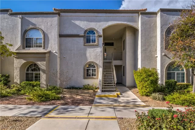 MLS: 2438828 Condo For Sale