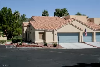 Photo #1: 2438832 Listing 