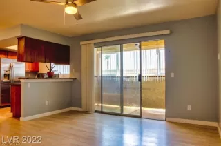 Photo #2: 2438858 Listing