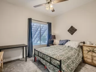 Photo #6: 2438952 Listing 