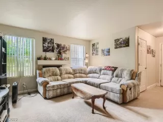 Photo #1: 2439053 Listing