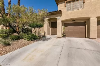 Photo #5: 2439065 Listing 