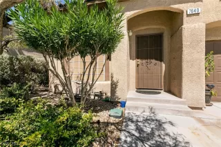 Photo #6: 2439065 Listing 