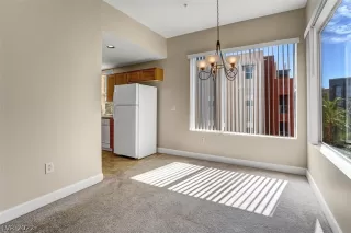 Photo #2: 2439071 Listing 