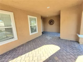 Photo #2: 2439094 Listing 